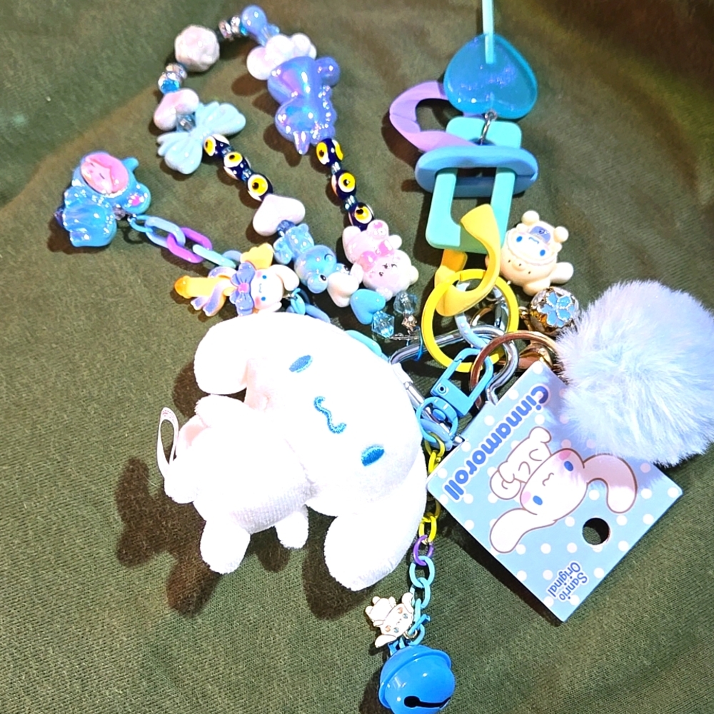 3 Inch Cinnamon Keychain/Dangler - Picture 8 of 16